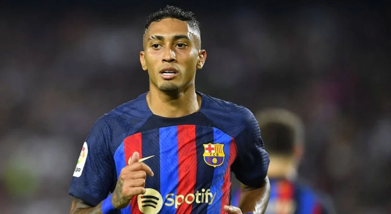 Quinta-feira (16/2) - No Camp Nou, Barça recebe o United pela Europa League