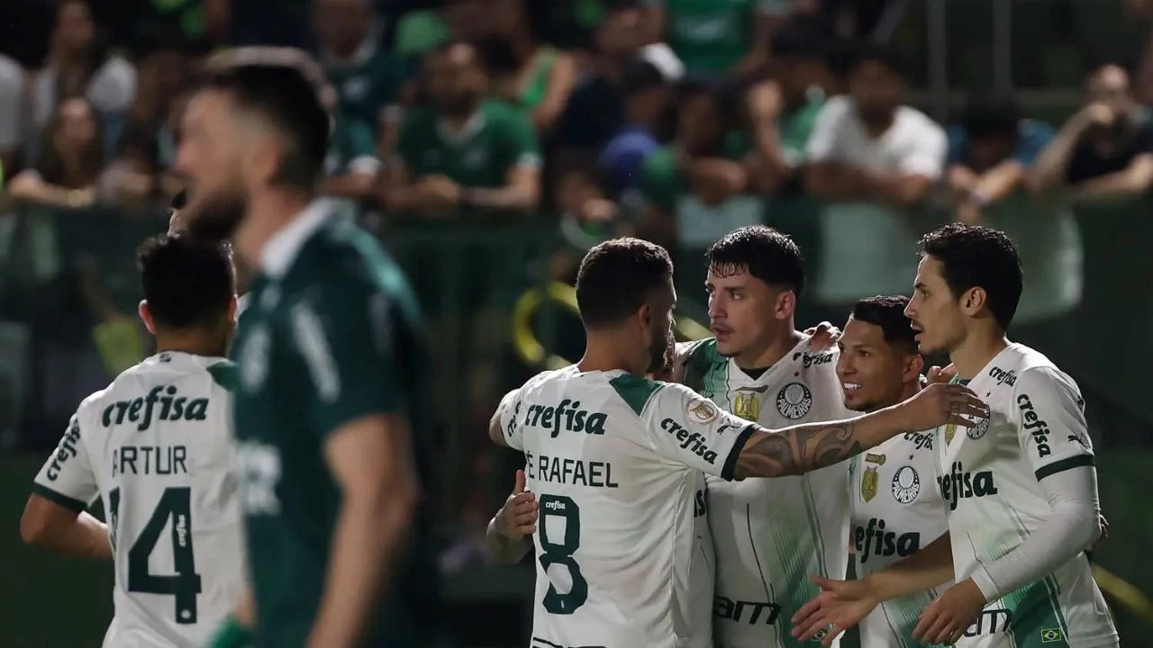 Sexta-feira (15/9) - Em duelo verde, Palmeiras encara o Goiás pelo Brasileirão